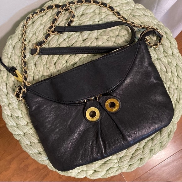 Joelle Hawkens Black Leather Crossbody Purse Crossbody with Gold Chain Strap - Picture 1 of 9